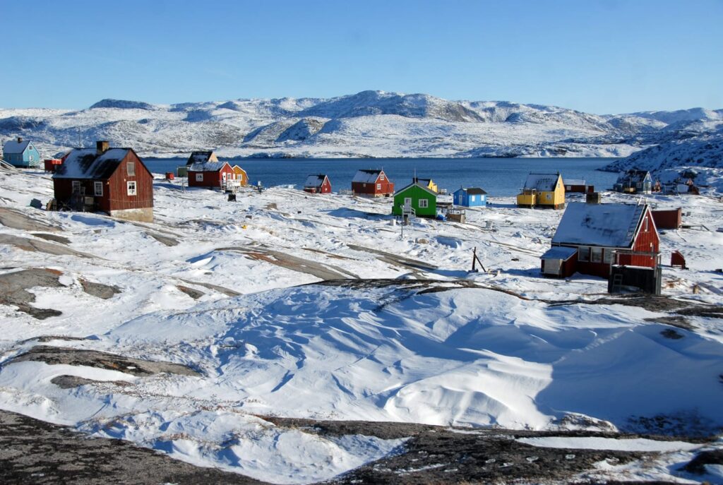 आखिर क्यों Donald Trump Greenland को अपने देश मे शामिल करना चाहता ?
