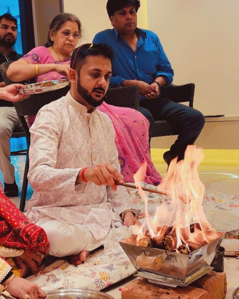 Vikas Dayal Net Worth 2025