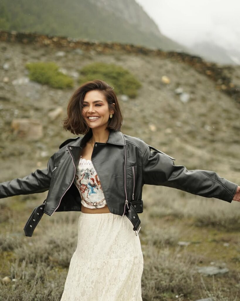 Esha Gupta