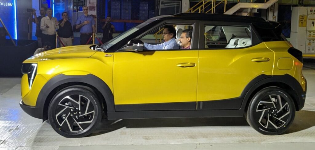 Mahindra XUV 3XO